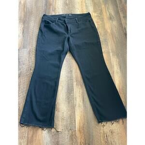 Old Navy black bootcut jean with ragged hem 12P MOTO